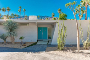 Private Mid Century Modern Architectural Home